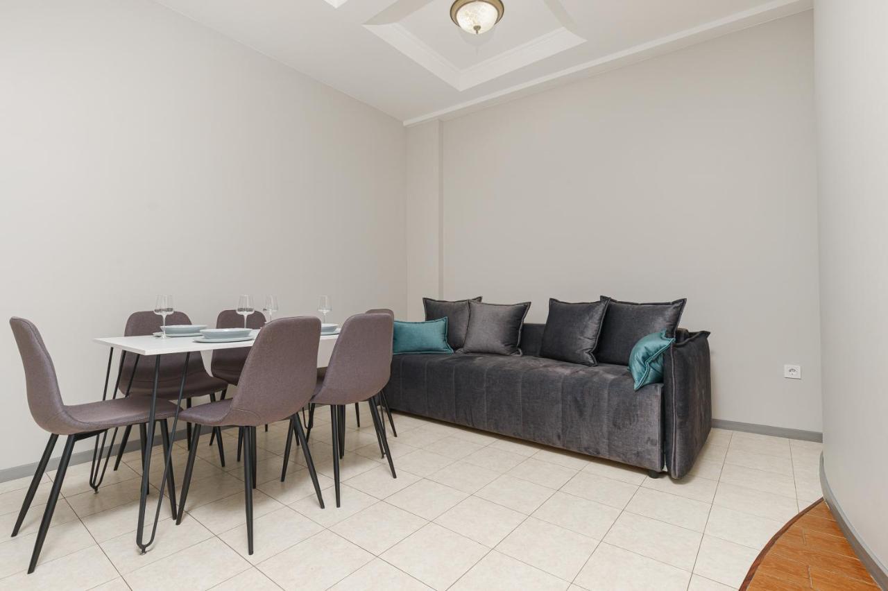 Arcadia Palace 2-Bedrooms Apartment With Terrace Odessa Ngoại thất bức ảnh