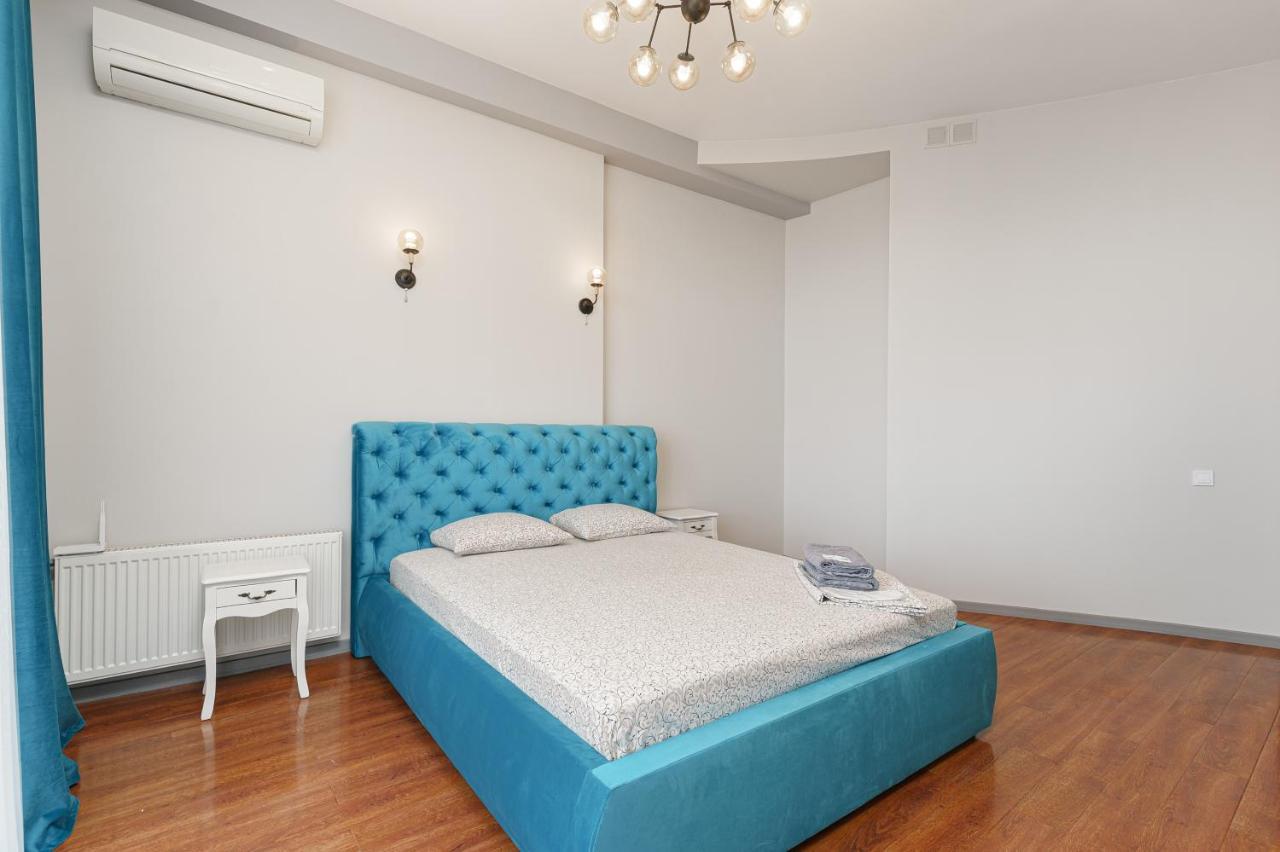 Arcadia Palace 2-Bedrooms Apartment With Terrace Odessa Ngoại thất bức ảnh
